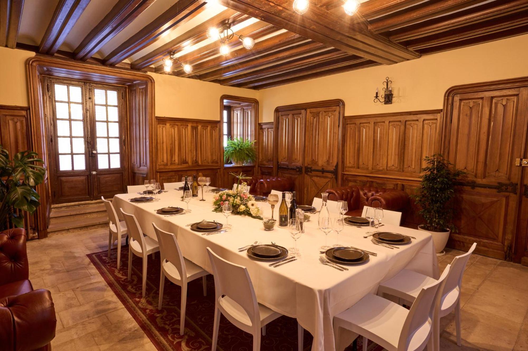 Domaine De La Commanderie De Ballan מראה חיצוני תמונה