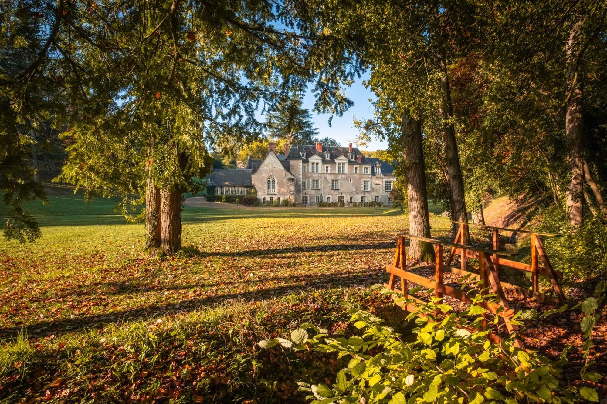 Domaine De La Commanderie De Ballan מראה חיצוני תמונה