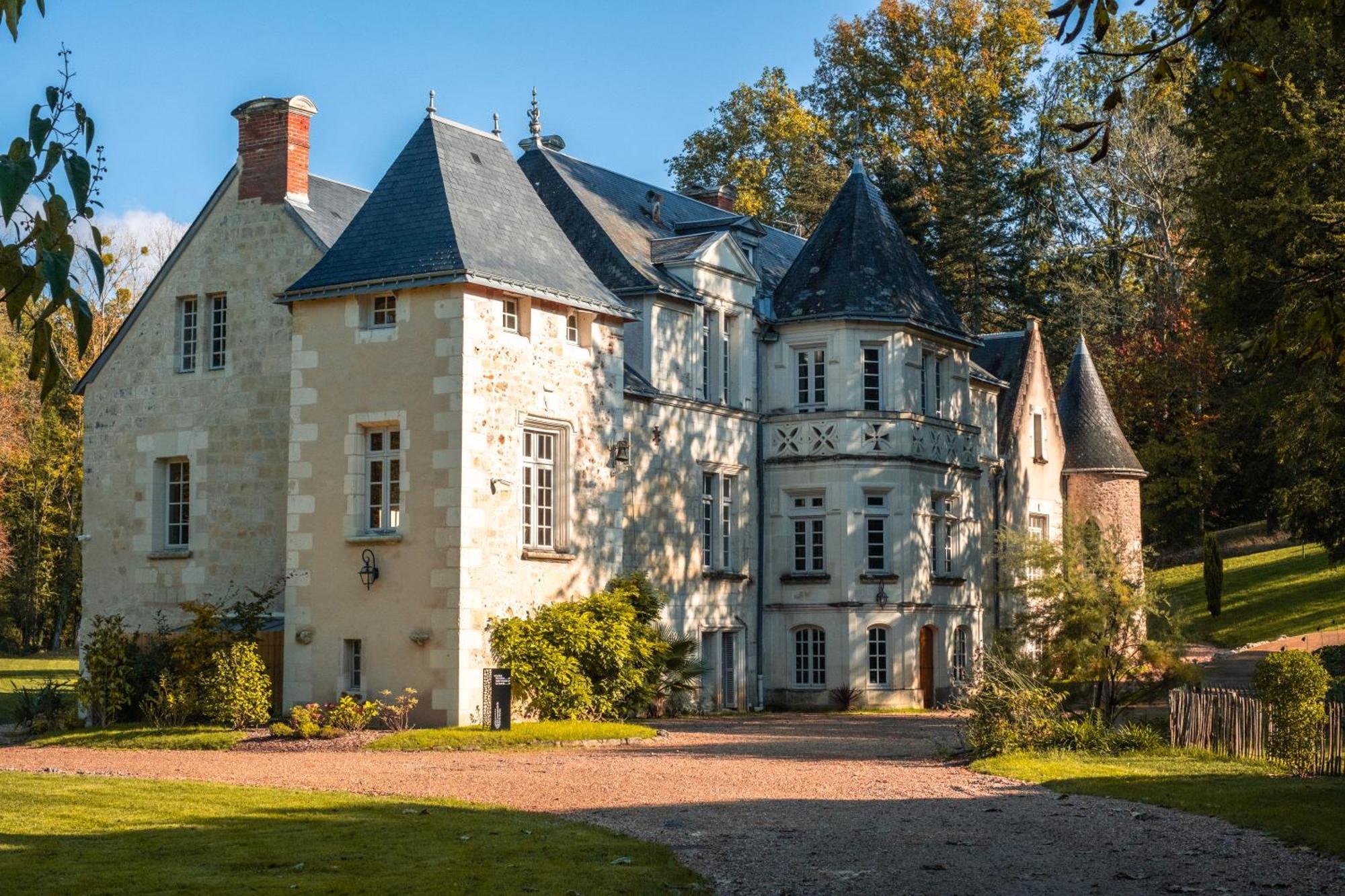 Domaine De La Commanderie De Ballan מראה חיצוני תמונה